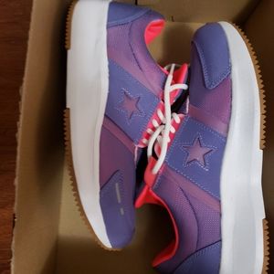 Converse Tennis shoes